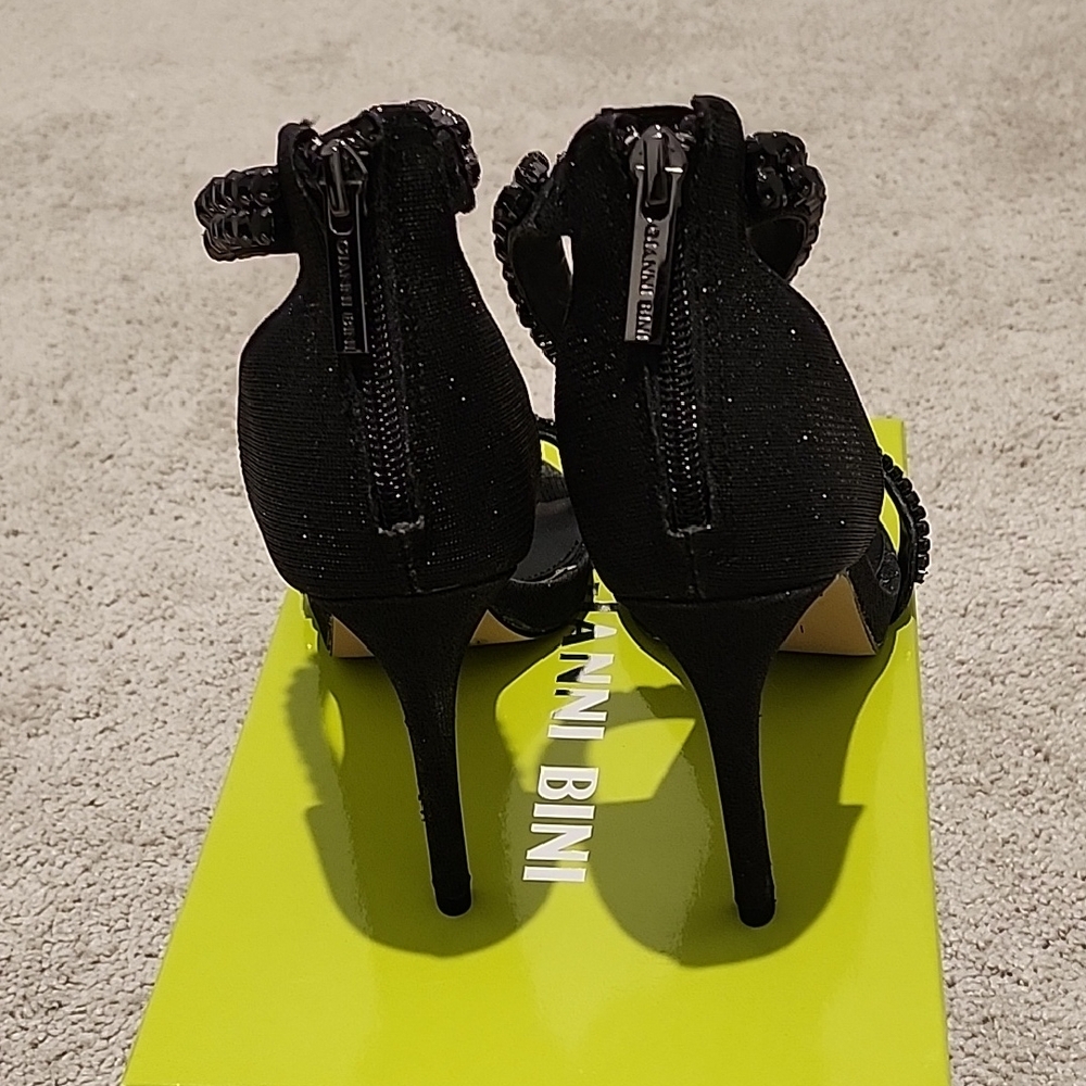 Gianni Bini Black Sparkle 4inch Heels